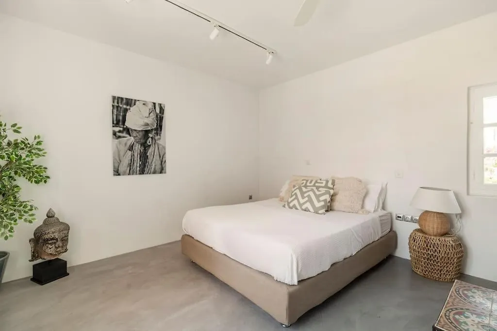 Beautiful, Sunny Apartment In Mykonos Town