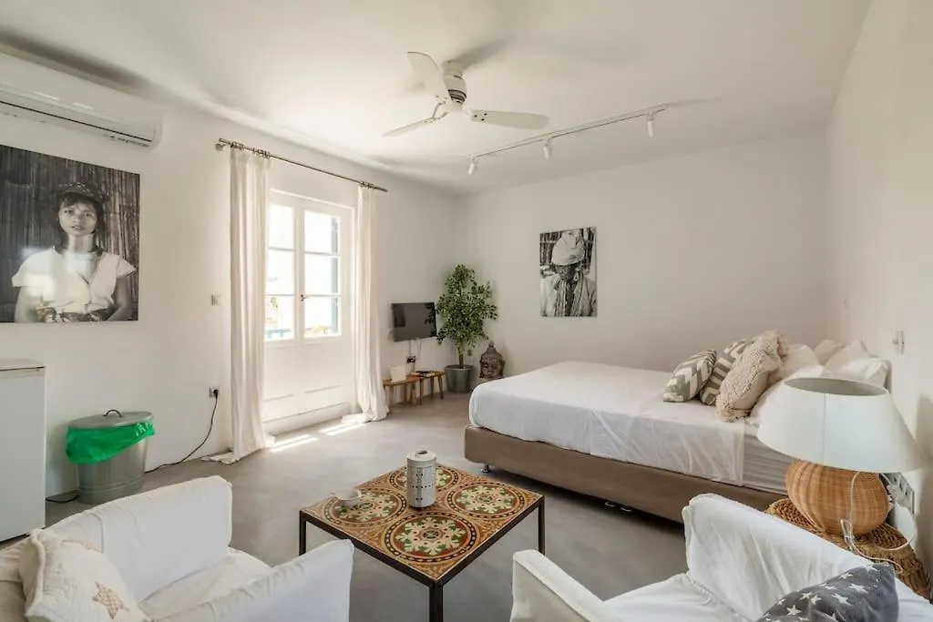Beautiful, Sunny Apartment In Mykonos Town